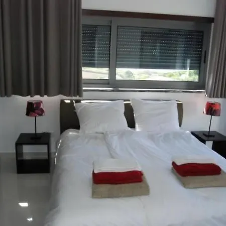 Vakantiehuis Moderne Mit Privatem Pool Und Meerblick By Interhome *