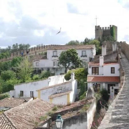 Moderne Mit Privatem Pool Und Meerblick By Interhome *