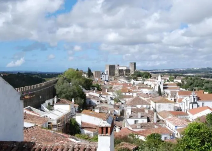 Moderne Mit Privatem Pool Und Meerblick By Interhome * Lourinhã