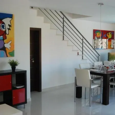 Vakantiehuis Moderne Mit Privatem Pool Und Meerblick By Interhome