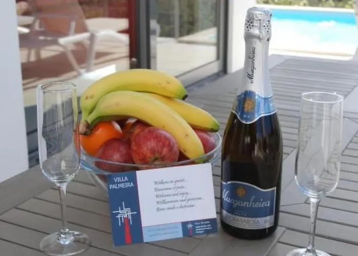 Moderne Mit Privatem Pool Und Meerblick By Interhome *