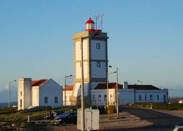 펜션 Moderne Mit Privatem Pool Und Meerblick By Interhome